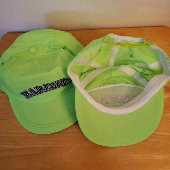 Seattle Mariners Snapback Caps (Set of 2) - Picture 4 of 4